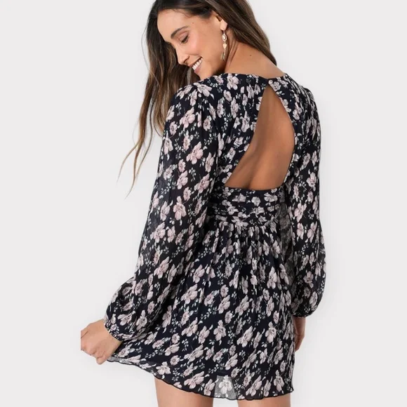sachin and babi light blue dress DIAMOND FLORAL BACKLESS MINI DRESS IN BLACK – Artofcb